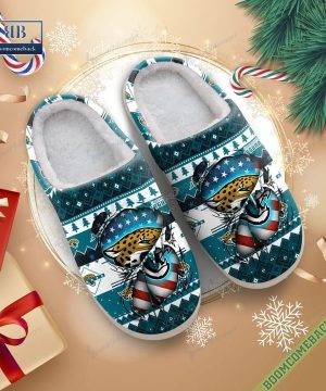 NFL Jacksonville Jaguars Christmas Indoor Slip On Slippers