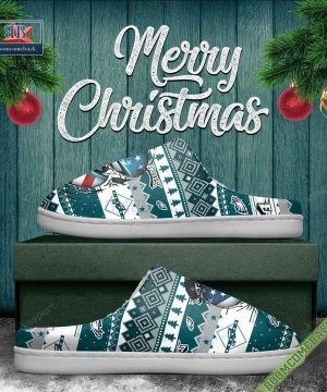 nfl philadelphia eagles christmas indoor slip on slippers 5 miaYR